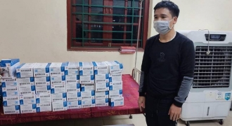 400 hộp thuốc không rõ nguồn gốc nghi dùng điều trị Covid -19 bị bắt giữ