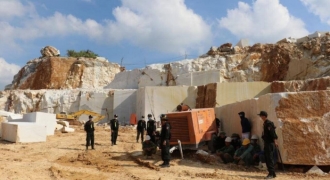 Nghệ An: Kỷ luật nhiều lãnh đạo chủ chốt huyện Quỳ Hợp liên quan vụ khai thác đá trắng