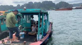 Quảng Ninh: Khởi tố 4 đối tượng thu tiền “bảo kê” trái phép trên biển