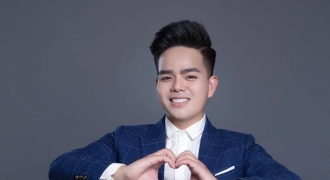 Phong Huy: Chàng ca sĩ xứ Nghệ thu phục trái tim khán giả với giọng hát khác biệt