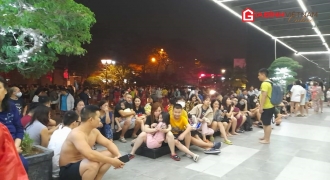 Hàng nghìn cư dân Five Star Garden - Hà Nội di tản hỏa hoạn trong đêm