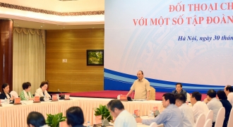 Thủ tướng Nguyễn Xuân Phúc đối thoại với 14 doanh nghiệp tư nhân