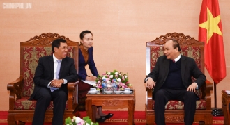 Thủ tướng tiếp Thống đốc Ngân hàng CHDCND Lào