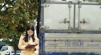 Thanh Hóa: Bắt giữ xe ô tô xe vận chuyển 2 tạ thực phẩm động vật
