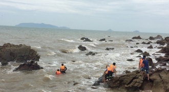 Tắm biển sau bão số 3, du khách Hà Nội kẻ đuối nước, người mất tích tại Thanh Hóa