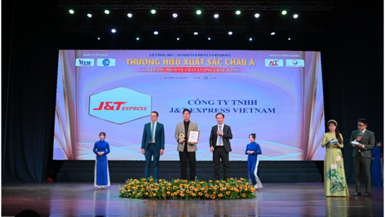 J&T Express Việt Nam tiếp tục được vinh danh Thương hiệu xuất sắc Châu Á