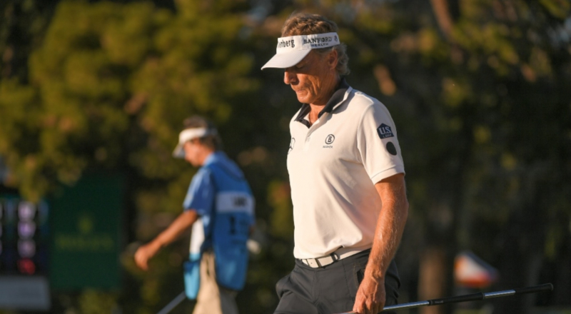 Bernhard Langer suýt rút lui khỏi Charles Schwab Cup Championship vì chấn thương lưng