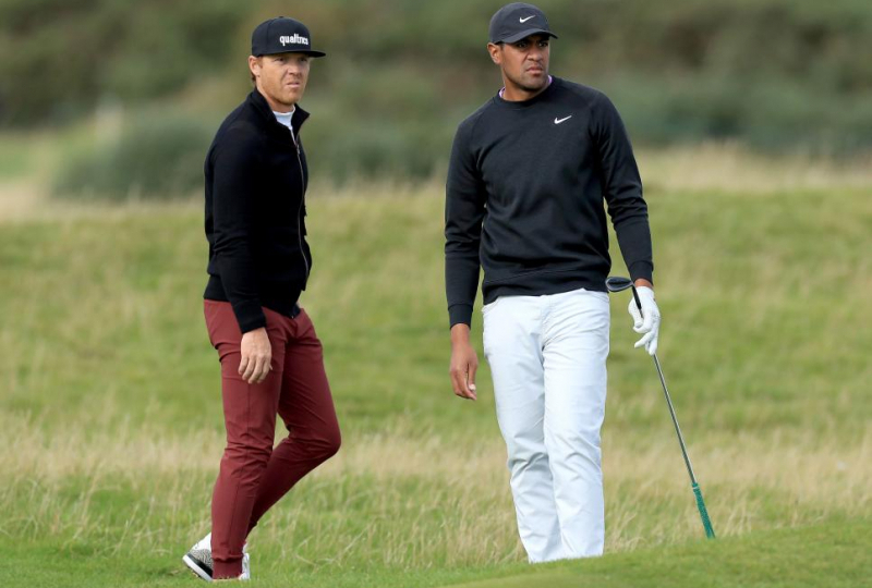 Caddie tỷ phú của Tony Finau tại Hero World Challenge