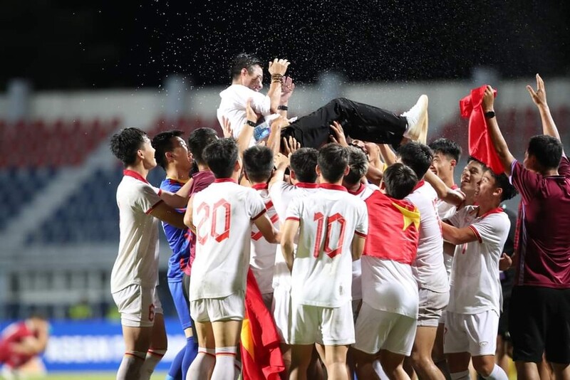 U23 Việt Nam nhận được bao nhiêu tiền thưởng sau khi vô địch U23 Đông Nam Á?