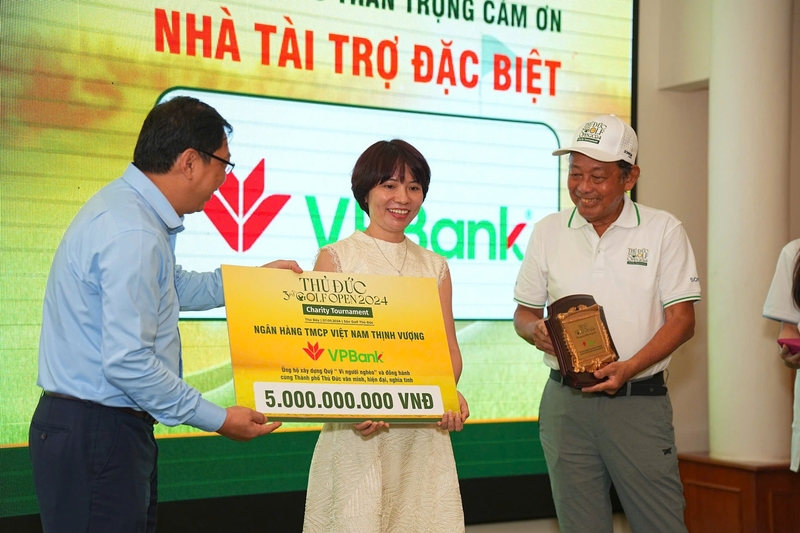 280 golfers compete for titles at Thu Duc Open Golf Tournament 2024