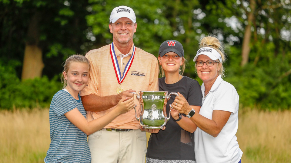 Steve Stricker vô địch sự kiện major cao trung niên thứ hai của năm