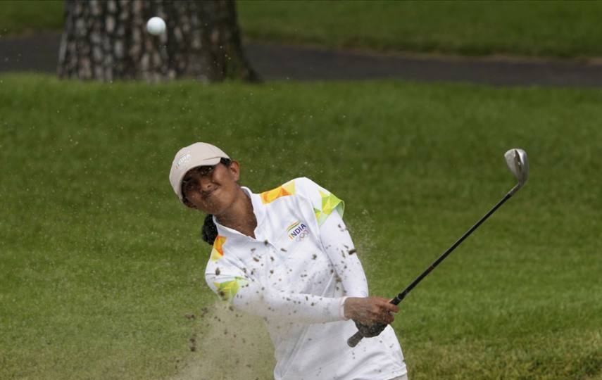 Bí quyết chinh phục những sân golf dài từ Aditi Ashok