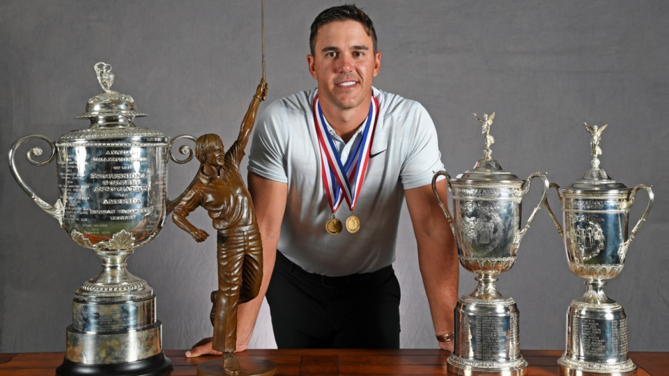 Koepka tin có thể bắt kịp mốc 15 major của Tiger Woods