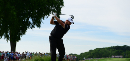 Quay chậm cú swing của Shane Lowry