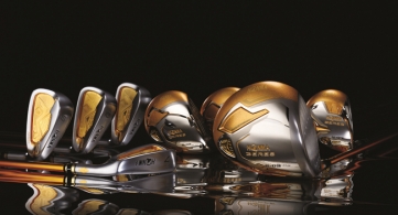 Chiêm ngưỡng 4 bộ gậy golf mạ vàng đắt đỏ, lộng lẫy bậc nhất thế giới