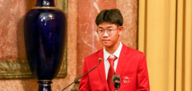 Lê Khánh Hưng tự hào được khoác cờ Tổ quốc khi đoạt HC vàng SEA Games 32