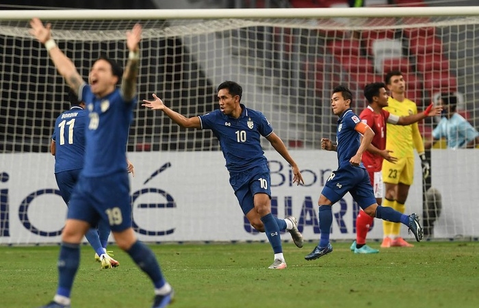 Thái Lan thắng đậm ở chung kết lượt đi AFF Cup 2020