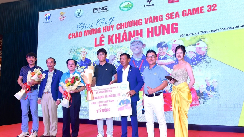 Lê Khánh Hưng nhận 1,3 tỷ đồng từ Chủ tịch công ty golf Long Thành và các CLB Golf