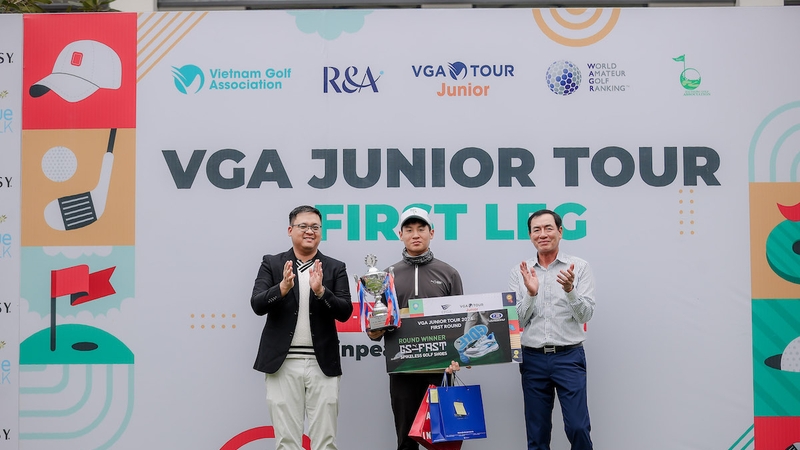 Đoàn Uy vô địch chặng 1 VGA Junior Tour 2024