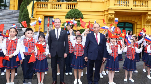 Việt Nam coi trọng củng cố, phát triển quan hệ Đối tác chiến lược toàn diện với Nga