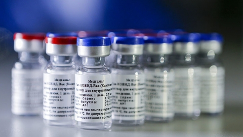 Hơn 20 nước đã đặt hàng trên 1 tỷ liều vắc-xin ngừa covid-19 của Nga