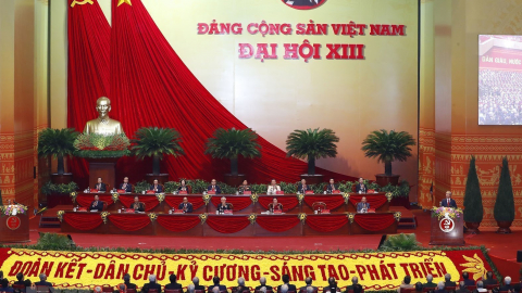 Khai mạc Đại hội XIII ĐCS Việt Nam. Đại hội đã nhận được điện mừng của 105 đảng, 76 tổ chức hữu nghị