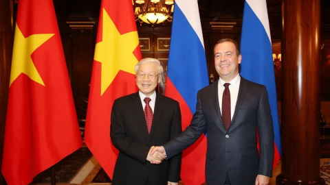 Tổng Bí thư Nguyễn Phú Trọng điện đàm với Chủ tịch Đảng 'Nước Nga thống nhất' Dmitry Medvedev
