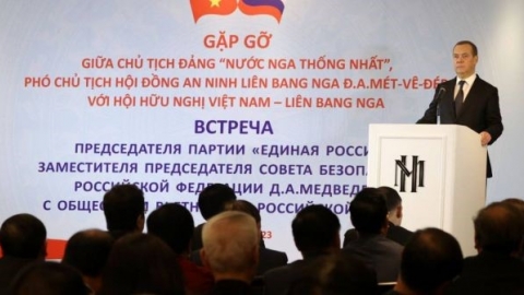 Chủ tịch Đảng “Nước Nga thống nhất” Dmitry Medvedev gặp gỡ Hội Hữu nghị Việt Nam - Liên bang Nga