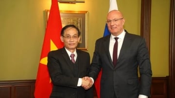 Bí thư Trung ương Đảng, Trưởng Ban Đối ngoại Trung ương Lê Hoài Trung thăm, làm việc tại Nga