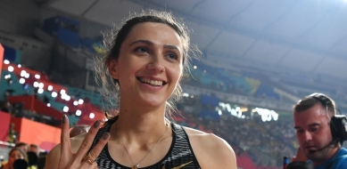 Kỷ lục vàng: Nữ vận động viên nhảy cao Nga ba lần vô địch thế giới