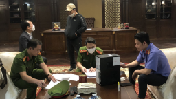 Bắt nữ cán bộ Ban Kế toán Tập đoàn FLC là em gái ruột ông Trịnh Văn Quyết
