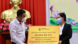 T&T Group trao tặng 140.000 bộ kit test nhanh COVID-19 và 150 tấn gạo hỗ trợ một số tỉnh phía Nam chống dịch