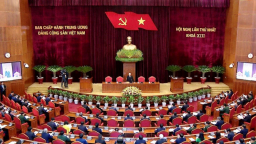 Danh sách Bộ Chính trị, Ban Bí thư và Chủ nhiệm Ủy ban Kiểm tra Trung ương khóa XIII