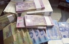 Hà Nội: Cảnh báo dịch vụ đổi tiền mới dịp Tết trên mạng xã hội