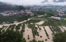 'Mọi thứ đã biến mất'. Lũ lụt ở Trung Quốc gây tai hoạ cho người nông dân, có nguy cơ tăng giá lương thực