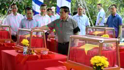 Thủ tướng Chính phủ Phạm Minh Chính dự Lễ viếng, truy điệu và an táng hài cốt Liệt sĩ tại tỉnh An Giang