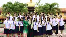Trường THPT Châu Văn Liêm tuyên truyền, giáo dục truyền thống cho học sinh đầu cấp