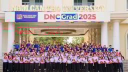 Sinh viên Đại học Nam Cần Thơ tri ân lịch sử, chào mừng 80 năm Cách mạng Tháng Tám và Quốc khánh 2/9