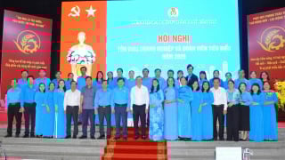 Cần Thơ tôn vinh 50 doanh nghiệp và đoàn viên tiêu biểu trong Tháng công nhân 2025