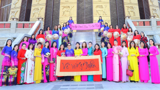 Hội Nữ Doanh nhân Cần Thơ tri ân công đức tổ tiên đầu năm mới