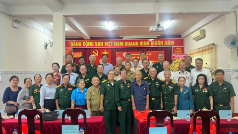 Phường Thới Bình: Họp mặt tri ân Hội viên Cựu chiến binh tham gia kháng chiến chống Mỹ cứu nước