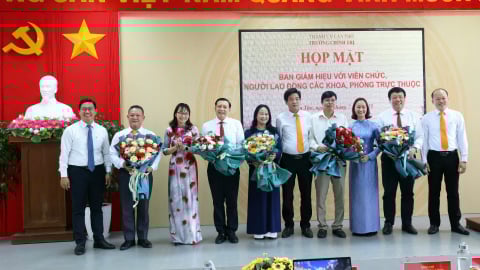 Trường Chính trị TP Cần Thơ họp mặt viên chức, người lao động triển khai nhiệm vụ 6 tháng cuối năm 2025