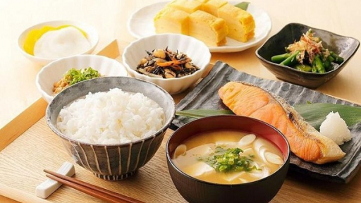 Bí quyết ăn cơm giúp người Nhật sống lâu