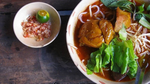 Vùng đất tận cùng của Tổ quốc có món ăn khiến người ta đổ mồ hôi, chảy nước mắt