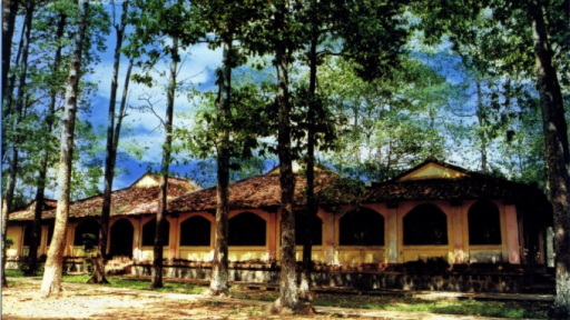 Nét đẹp đình làng Bến Tre trong du lịch