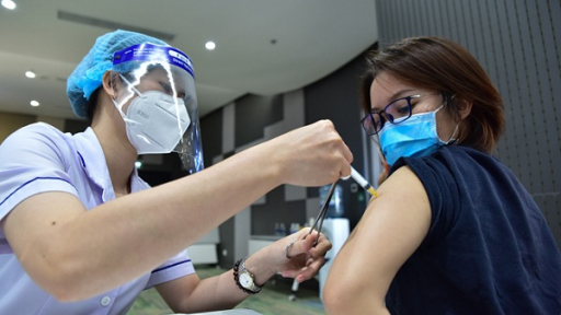 7 phản ứng thường gặp sau tiêm vaccine COVID-19 và cách đơn giản để khắc phục