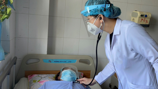 Cần Thơ: Gắp dị vật mắc kẹt 26 năm trong phế quản bệnh nhân