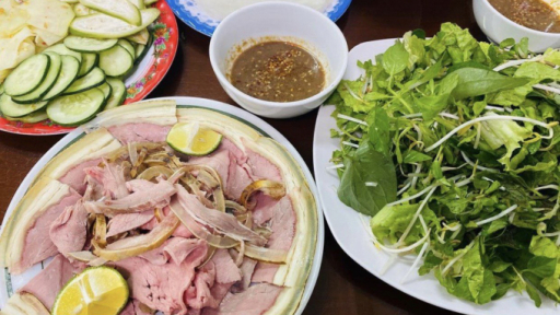 Về Sóc Trăng ăn bò giá tréo
