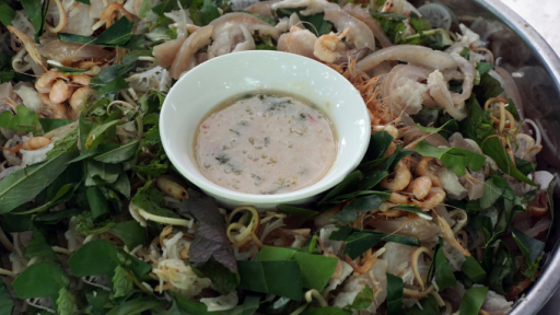 Đầu năm lan man với mắm Bò hóc