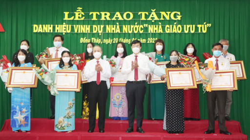 Đồng Tháp: 55 nhà giáo nhận danh hiệu vinh dự Nhà nước “Nhà giáo ưu tú”
